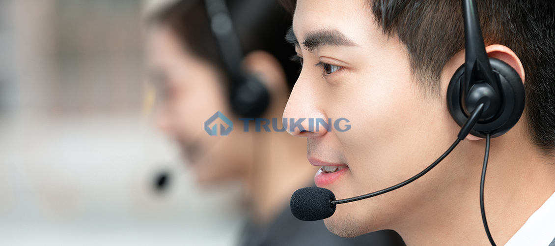 坚持“以客户为中心”， 以匠人之心打造优质服务体验，为客户创造更多价值